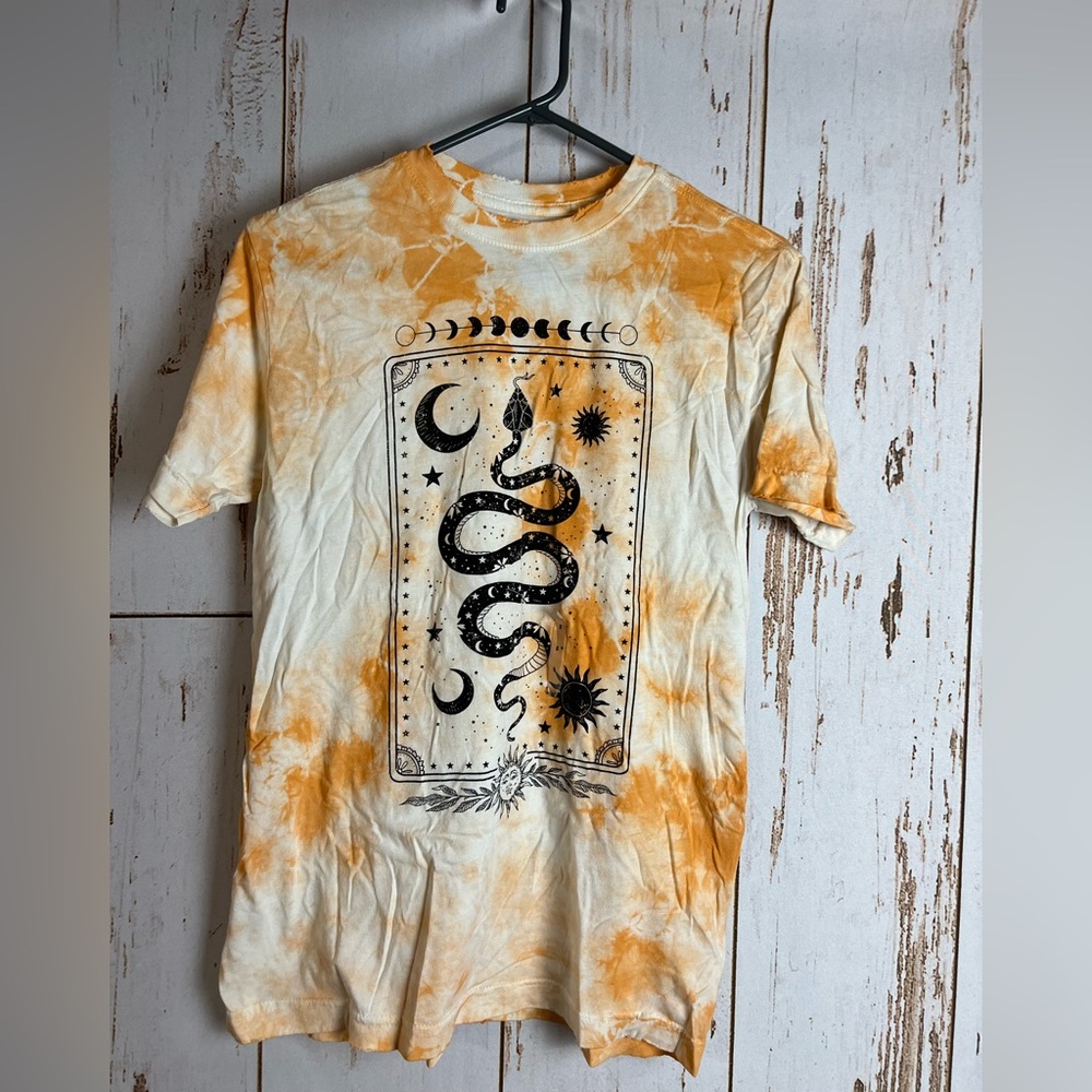 BUCKLE T-shirt, NWOT, small women